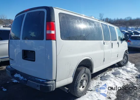 2021 Chevrolet Express Passenger Rwd 3500 Extended Wheelbase Lt z USA, uszkodzony, nr VIN 1GAZGPF7XM1262486